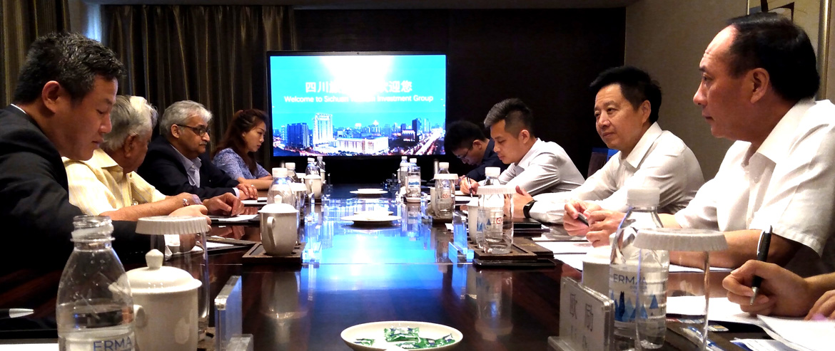 集团党委副书记、副董事长、总经理杨川会见印度靛蓝集团执行董事卡皮尔·巴蒂亚先生一行