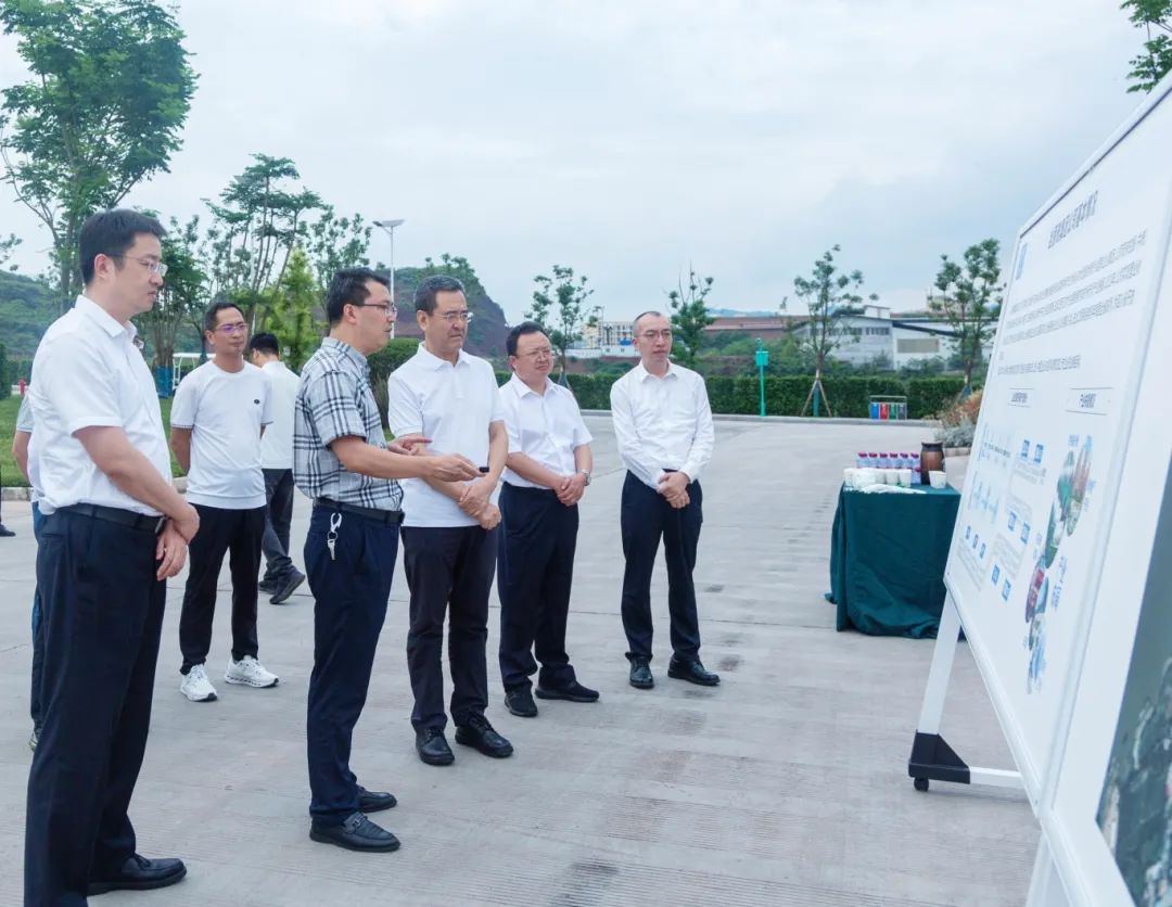 省国资委党委书记、主任冯文生赴宜宾调研国企改革深化提升行动工作并主持召开片区座谈会